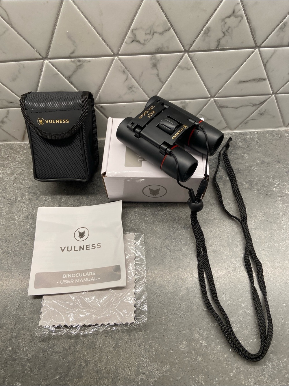 VULNESS Compact Binoculars - Black